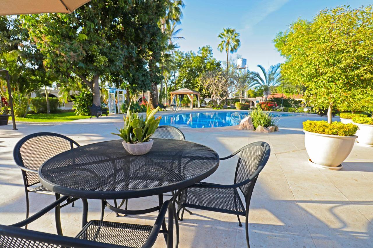 Hotel Del Rio 나보호아 외부 사진