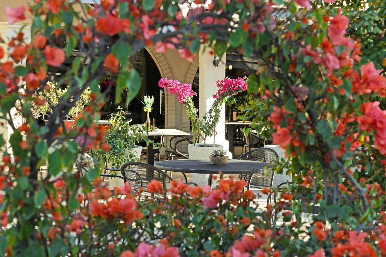 Hotel Del Rio 나보호아 외부 사진